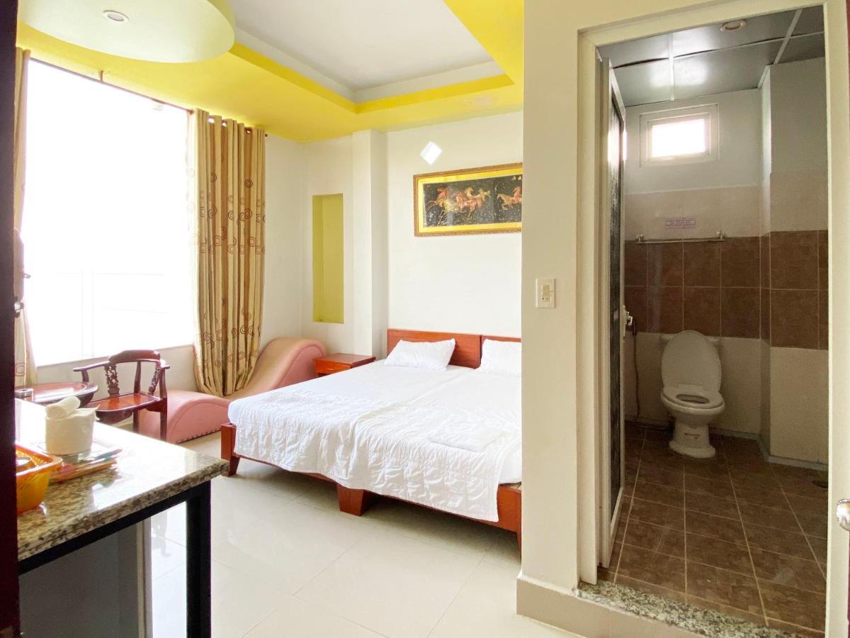 Ngoc Kha Tu 1 Hotel Long Xuyên エクステリア 写真