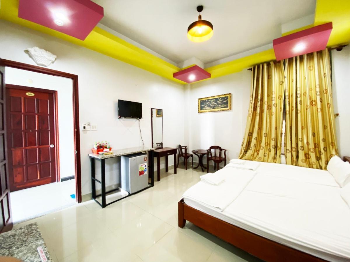 Ngoc Kha Tu 1 Hotel Long Xuyên エクステリア 写真