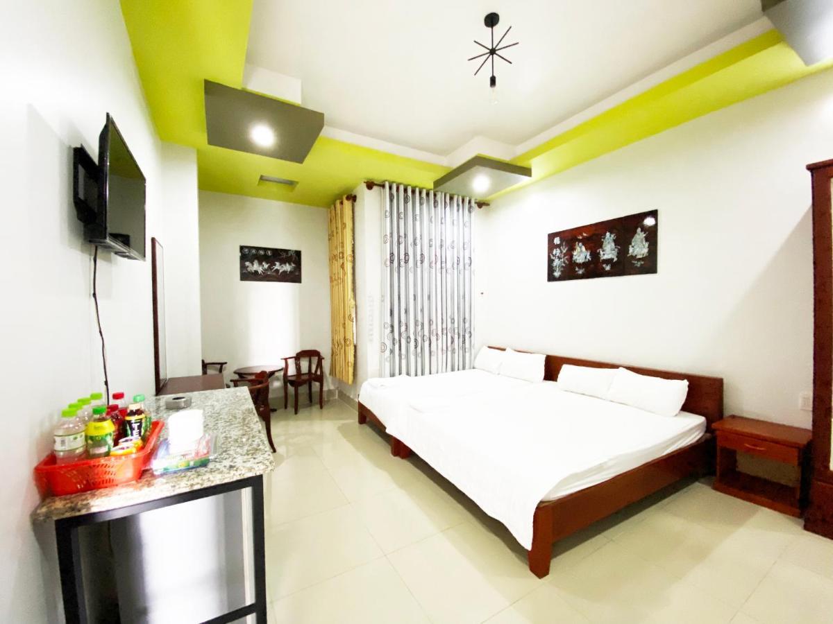 Ngoc Kha Tu 1 Hotel Long Xuyên エクステリア 写真